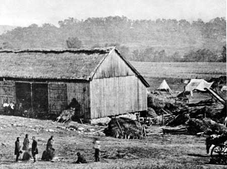 Barn near Keedysville