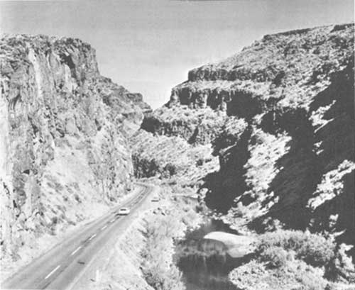 US 26 in Picture Gorge about 1965