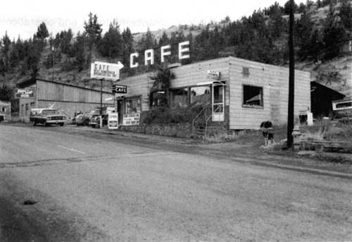 Sidewalk Cafe