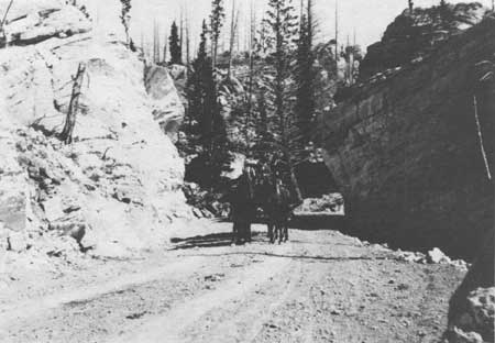 Buggy at Silver Gate in the Hoodoos