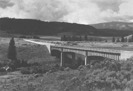 Lamar River  Bridge