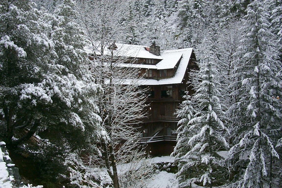 Oregon Caves Chateau